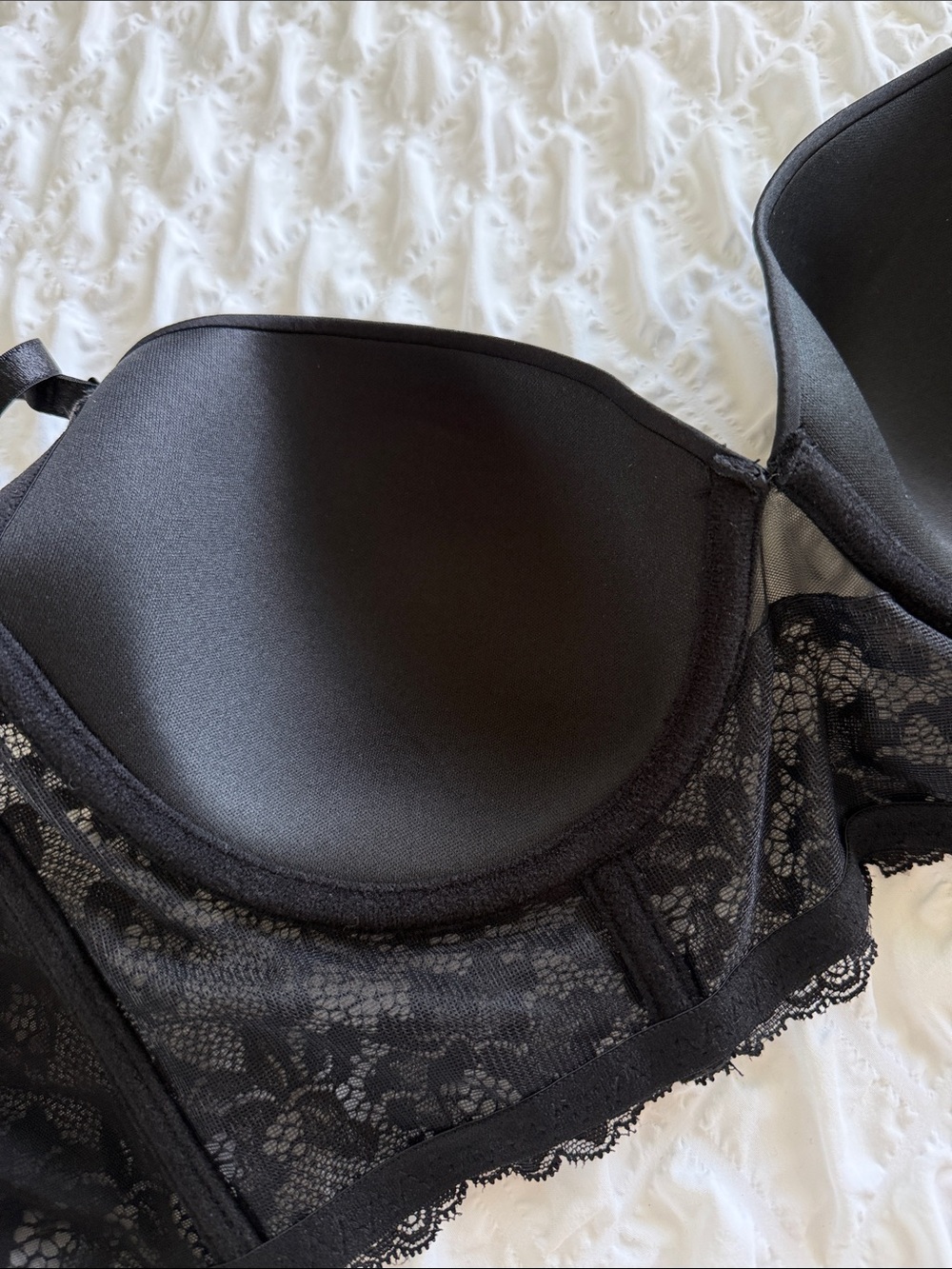 NEW ! Low back bra - Picture 9 of 11